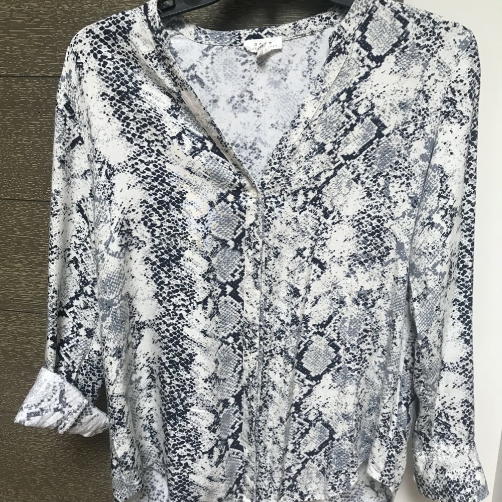 Soft Joie Dane Snake Print Button Down Blouse - image 7